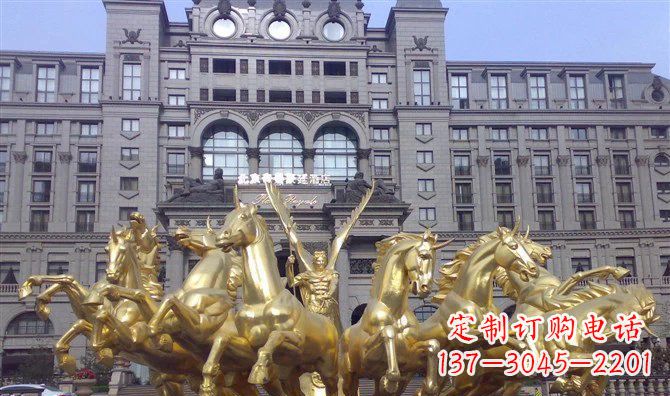 潍坊八匹马阿波罗战车酒店景观铜雕