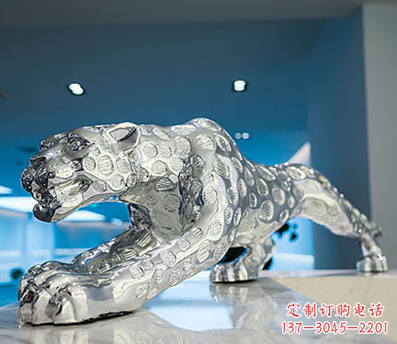 潍坊豹子雕塑工艺品