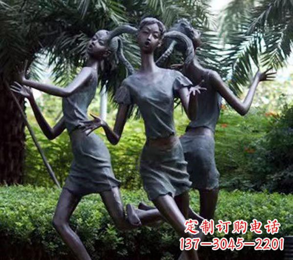 潍坊编花篮的女孩人物铜雕