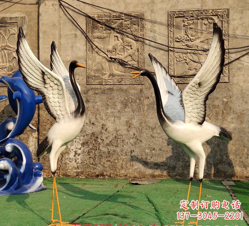 潍坊仙鹤雕塑玻璃钢的艺术之美