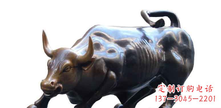 潍坊玻璃钢仿铜牛公园动物雕塑_2