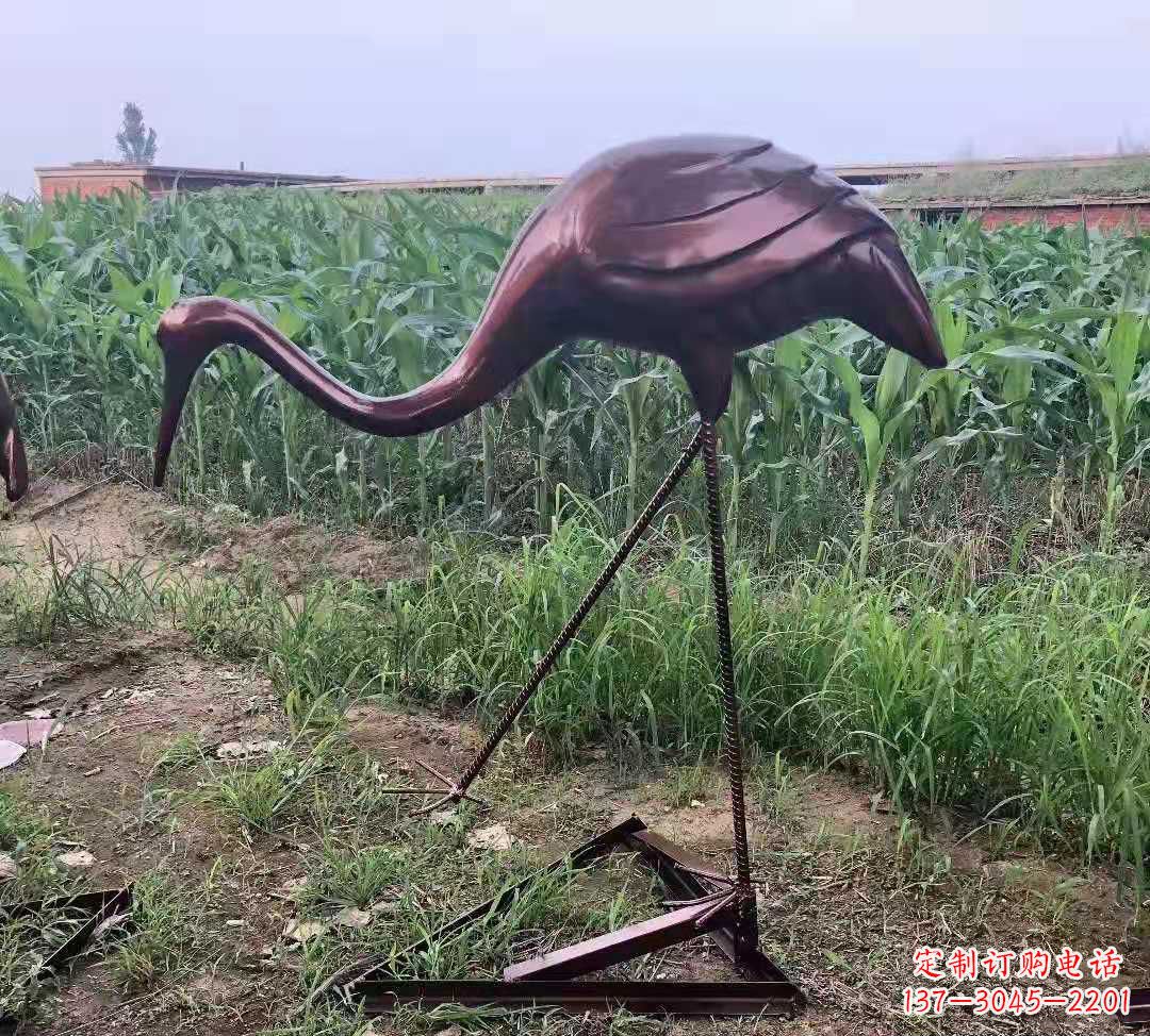 潍坊玻璃钢仿铜仙鹤雕塑公园园林景观摆件