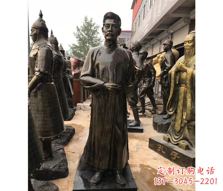 潍坊玻璃钢仿铜鲁迅雕塑——传承中国近代文化精神