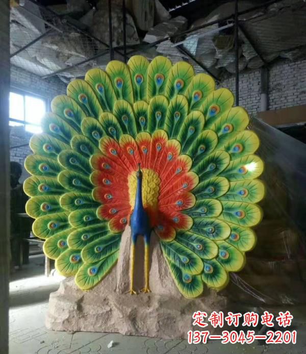 潍坊玻璃钢仿真动物孔雀雕塑