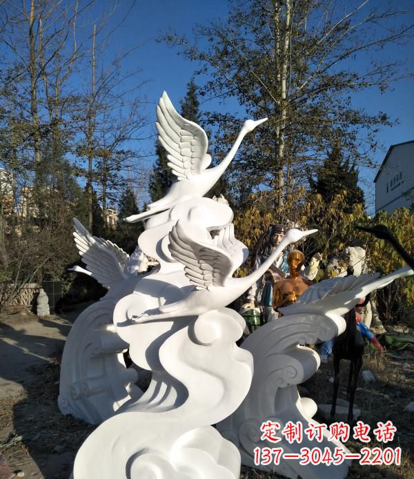 潍坊玻璃钢天鹅雕塑