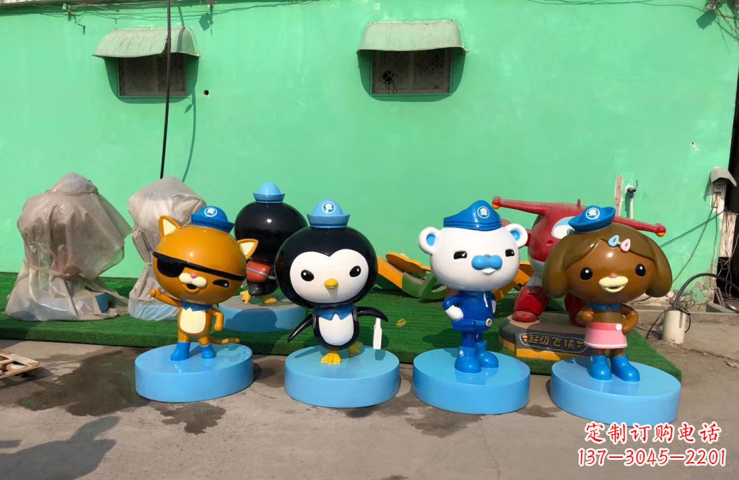 潍坊玻璃钢卡通动物雕塑公园卡通雕塑