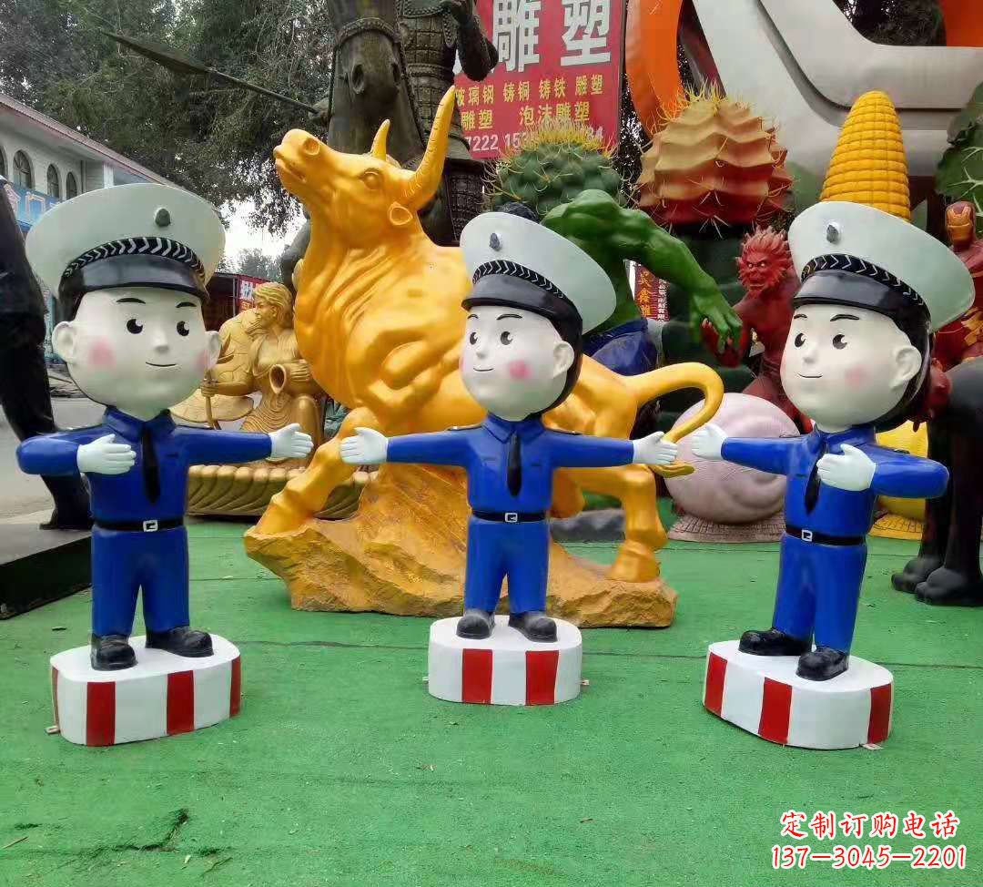 潍坊玻璃钢卡通交通警察雕塑公园景观雕塑