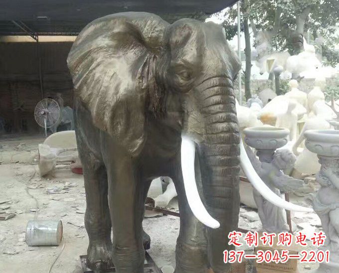 潍坊玻璃钢门口大象雕塑