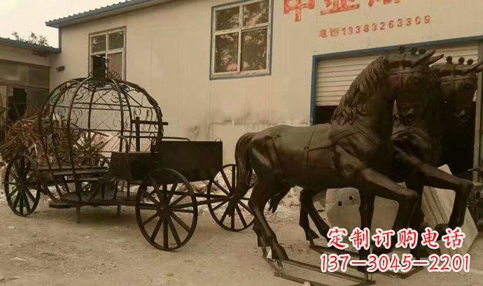 潍坊玻璃钢欧式马车雕塑