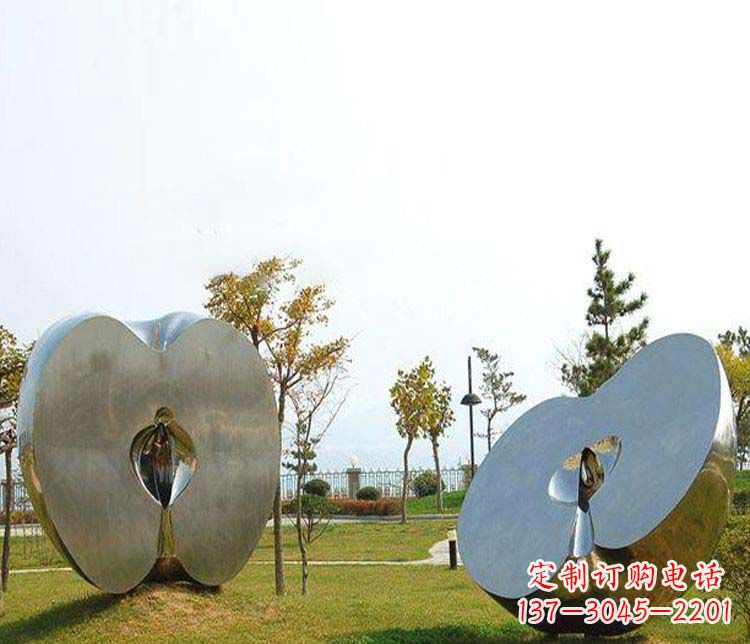 潍坊不锈钢半块苹果雕塑 (2)
