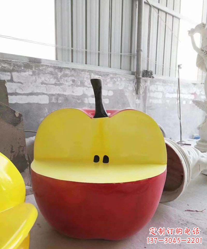 潍坊不锈钢半块苹果座椅雕塑