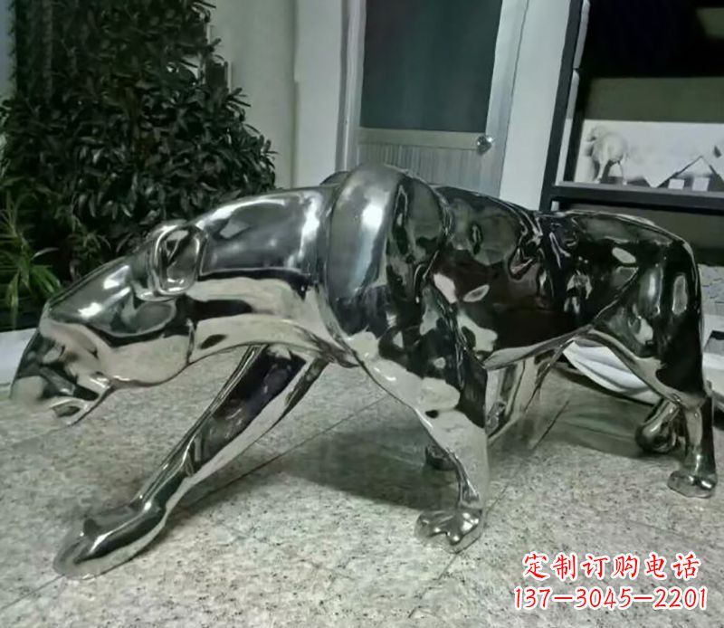 潍坊不锈钢豹子雕塑