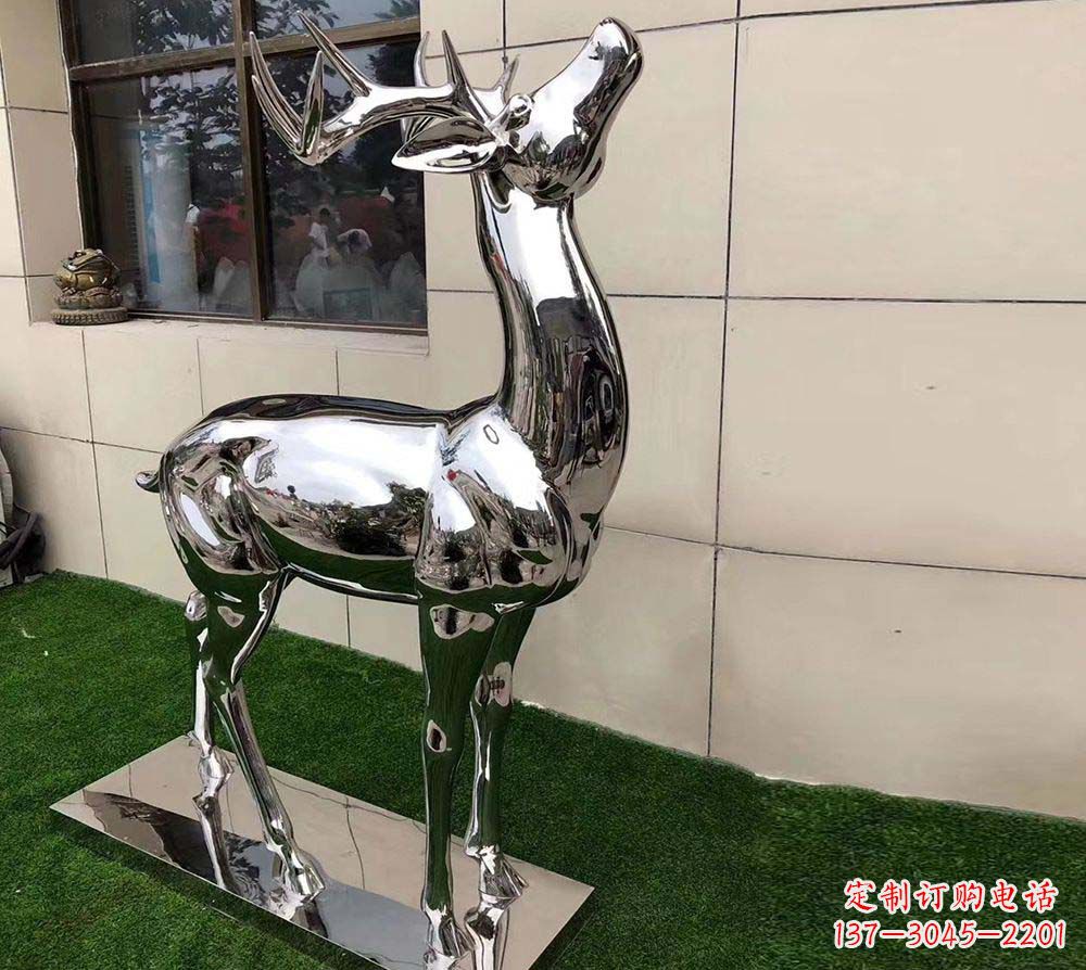 潍坊不锈钢别墅镜面小鹿雕塑