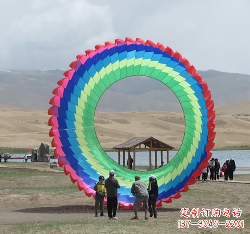 潍坊不锈钢彩色圆环雕塑——精致的艺术瑰宝