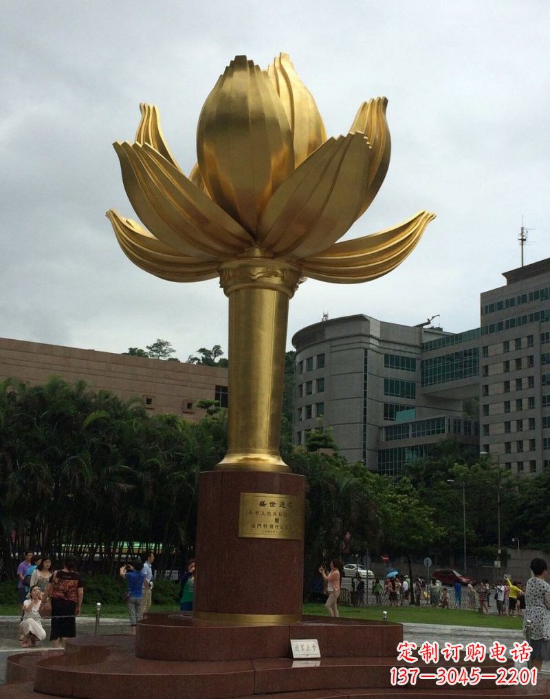 潍坊不锈钢城市金色莲花雕塑璀璨夺目的大都市之花