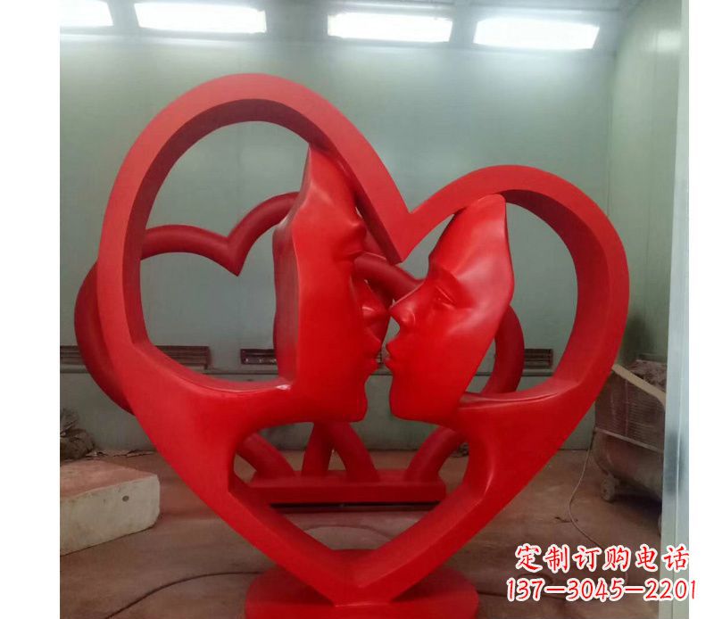 潍坊不锈钢抽象爱心造型情侣雕塑