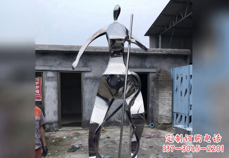 潍坊不锈钢抽象大提琴人物雕塑