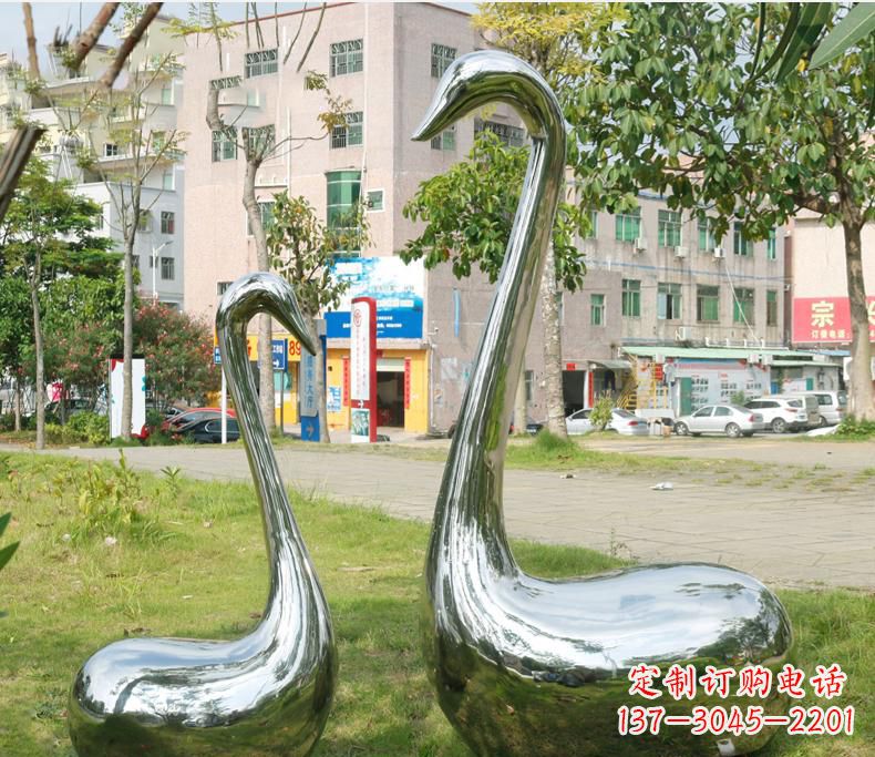潍坊不锈钢抽象动物雕塑2