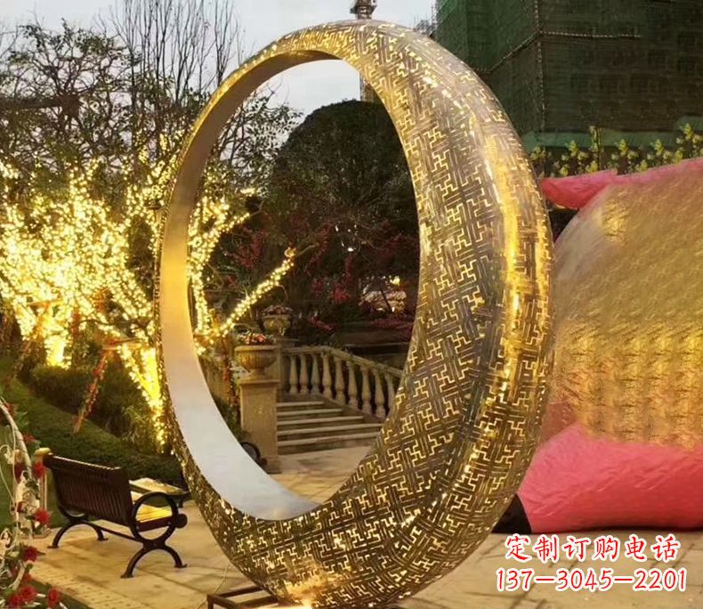 潍坊不锈钢抽象发光月亮雕塑