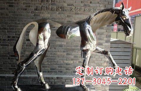 潍坊不锈钢马雕塑精美而又具有象征意义