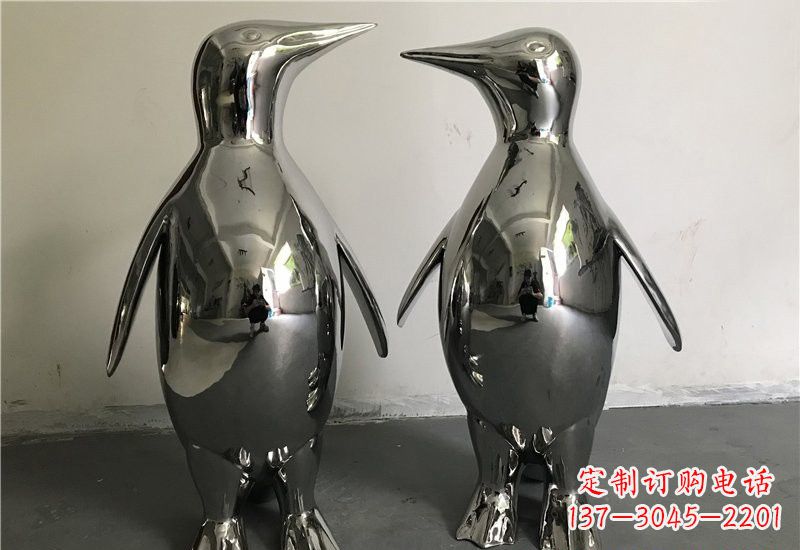 潍坊不锈钢抽象企鹅雕塑