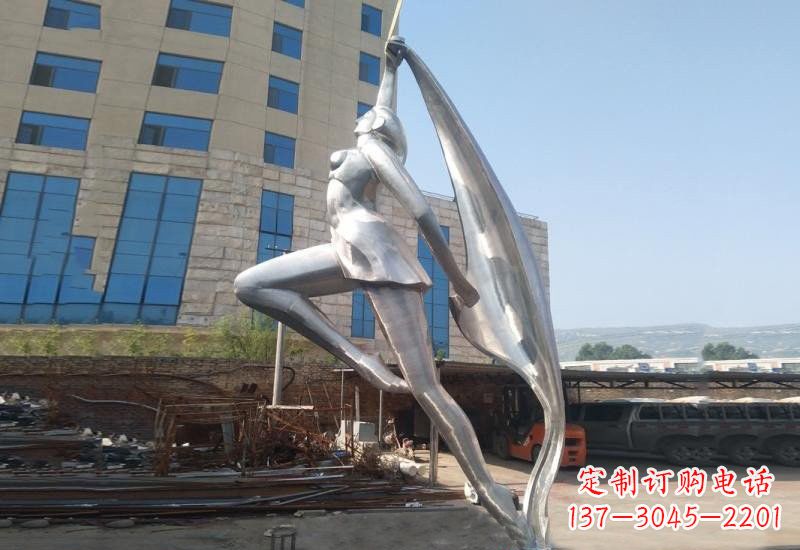 潍坊不锈钢抽象艺术体操女孩雕塑