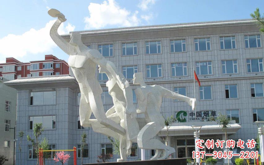 潍坊不锈钢打乒乓球人物雕塑