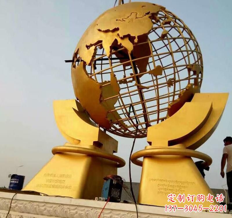 潍坊不锈钢地球仪镂空雕塑