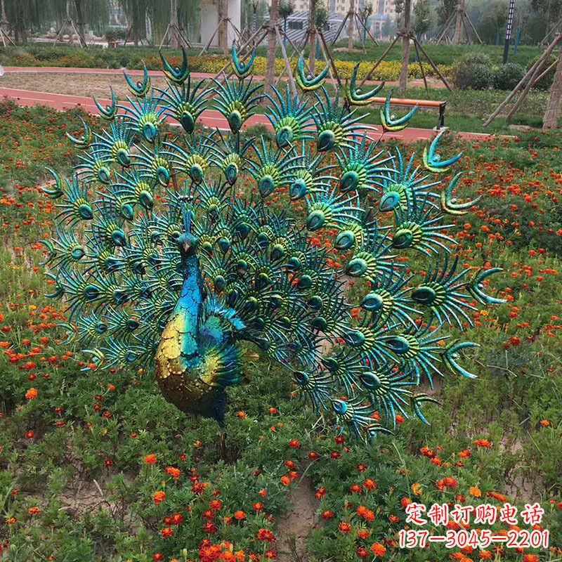 潍坊不锈钢仿真孔雀雕塑传承精美绝伦