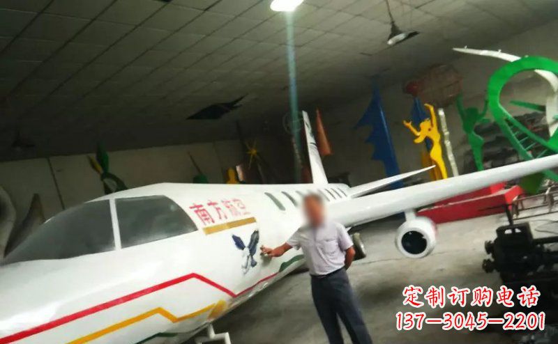 潍坊不锈钢飞机雕塑 (2)