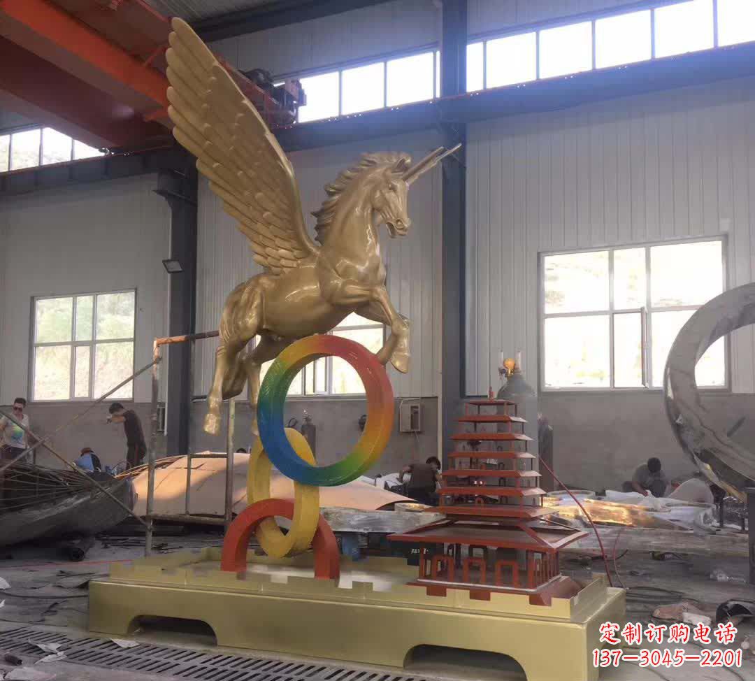 潍坊不锈钢飞马踩圆圈雕塑