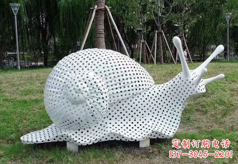潍坊不锈钢公园编织蜗牛雕塑