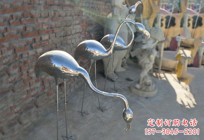 潍坊不锈钢火烈鸟雕塑灿烂耀眼的艺术之作