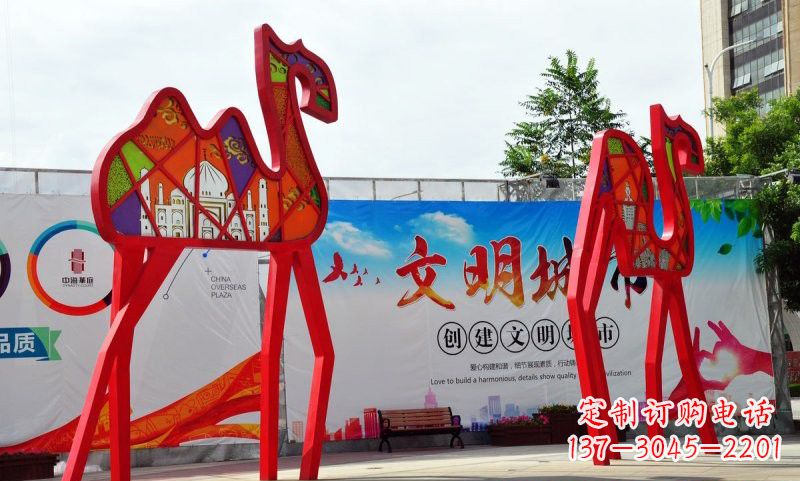 潍坊不锈钢骆驼雕塑——精美的艺术之作