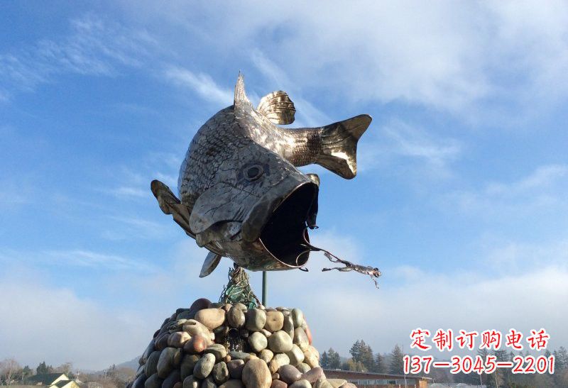 潍坊不锈钢鲤鱼雕塑