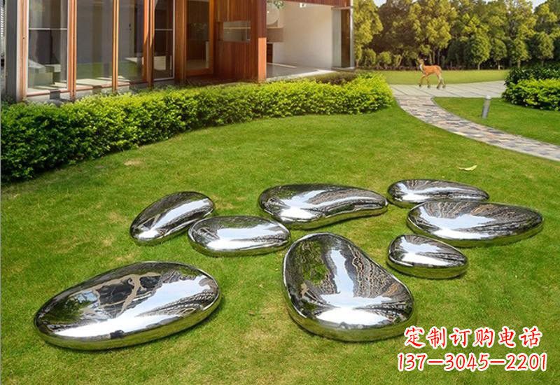 潍坊不锈钢公园镜面鹅卵石雕塑