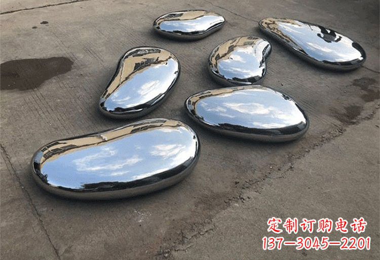 潍坊不锈钢水滴雕塑让公园更加美丽