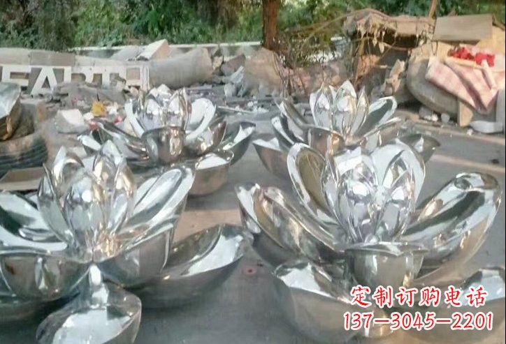 潍坊不锈钢莲花雕塑一件象征着美丽与自由的作品