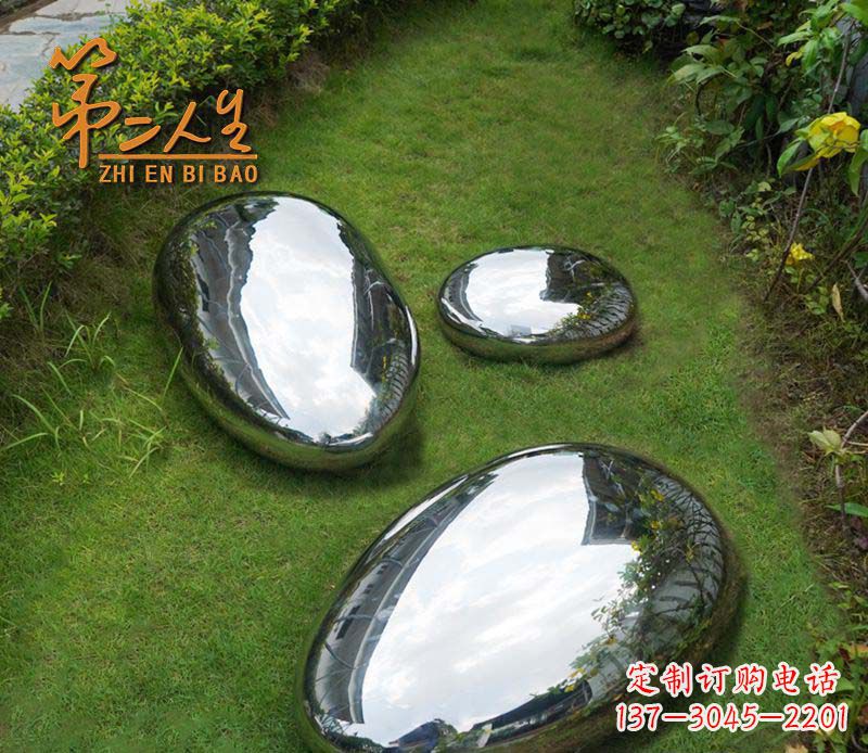 潍坊不锈钢公园的水滴雕塑构筑流动的美