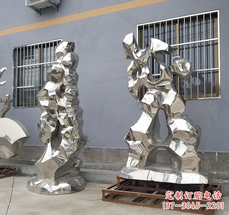 潍坊太湖石雕塑精美的艺术品