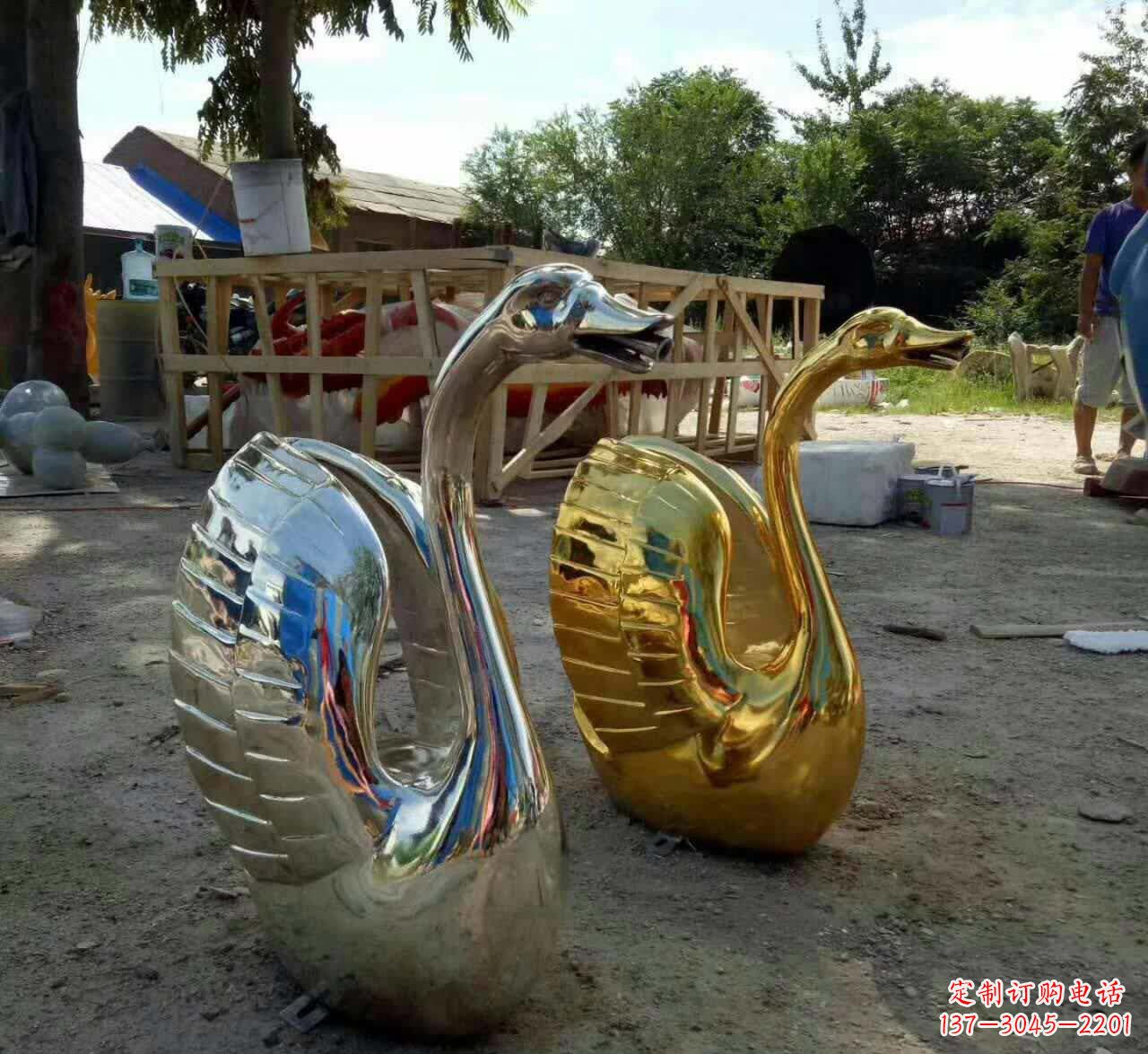 潍坊不锈钢天鹅雕塑艺术之美