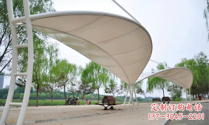 潍坊不锈钢树叶形遮阳棚雕塑