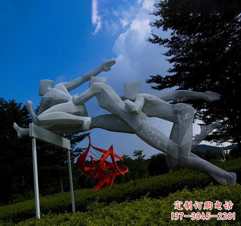 潍坊不锈钢中的运动员雕塑