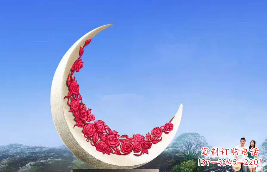 潍坊不锈钢广场月亮雕塑月光下的璀璨美景