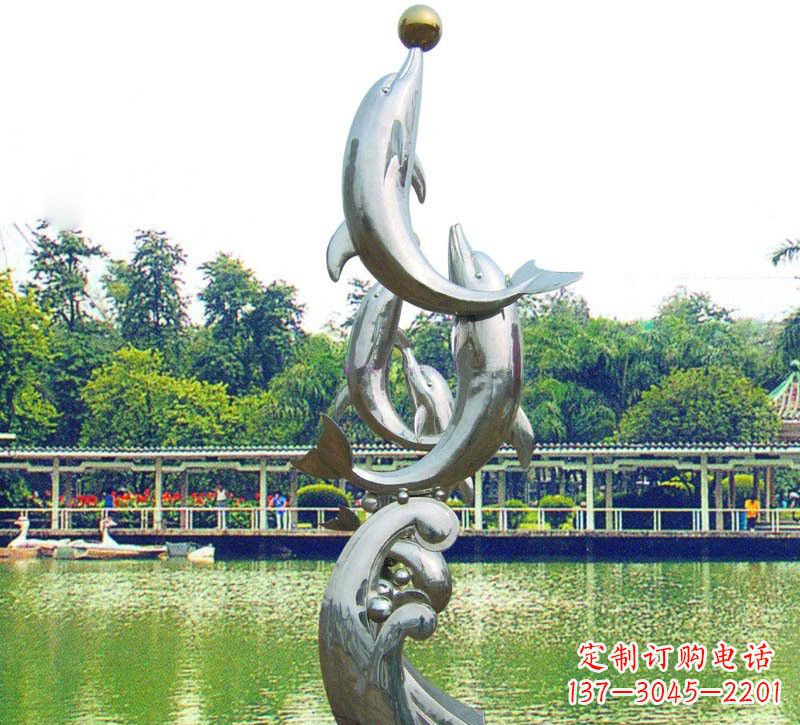 潍坊海豚的美丽雕塑