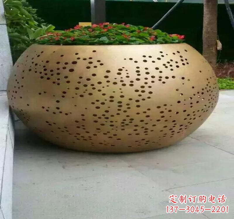潍坊不锈钢户外花盆雕塑美观耐用的室外装饰