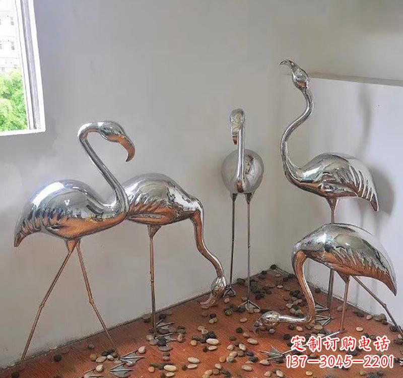 潍坊不锈钢火烈鸟象征勇气与活力