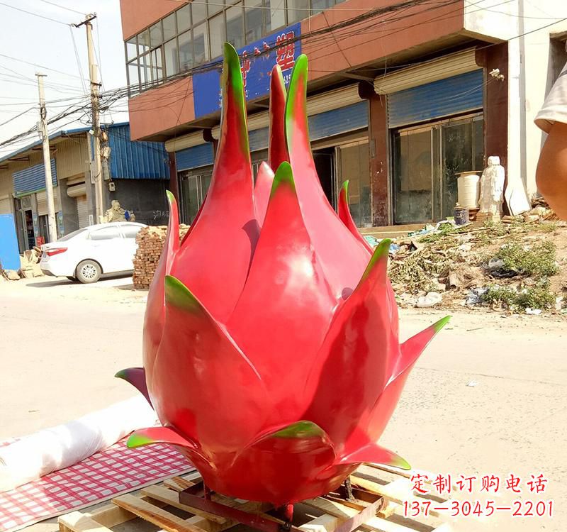 潍坊精美不锈钢火龙果雕塑