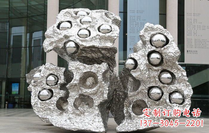 潍坊不锈钢莲蓬雕塑——传承古老文化的艺术瑰宝
