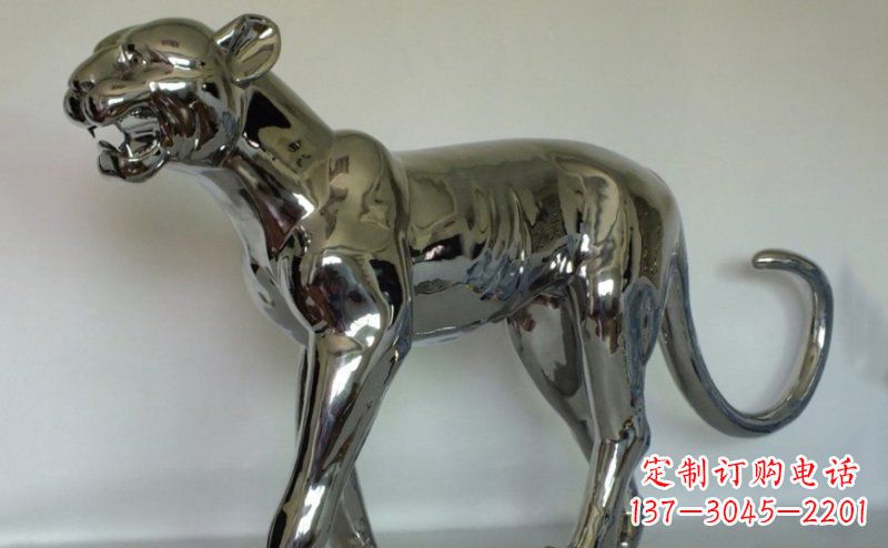 潍坊不锈钢金钱豹雕塑给人以高贵气质的艺术瑰宝